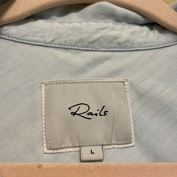 Rails  Willow Light Vintage Chambray Button Up Ruffle Shoulder Women Large Shirt - Picture 7 of 8